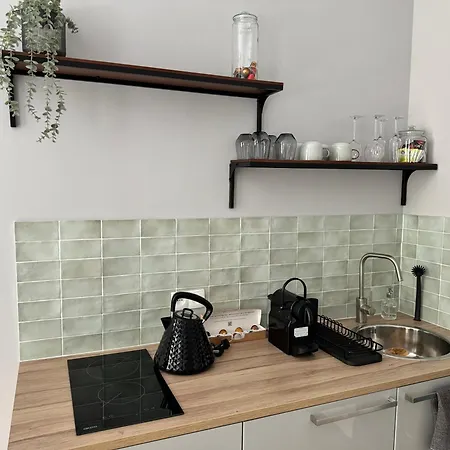 Old Town Twenty Three *